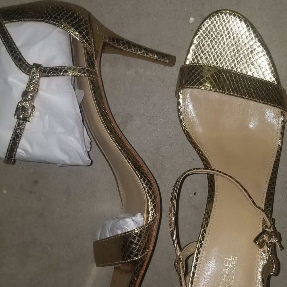 Michael kors heeled sandal